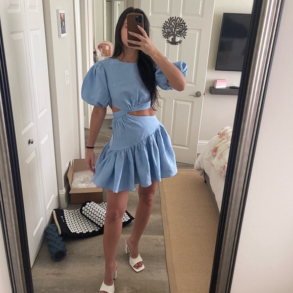 Bardot | Mimi Linen Mini Dress in Cornflower - Picture 7 of 7